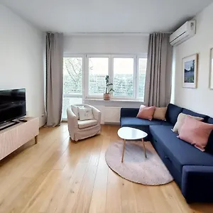 https://concierge-hoza-centrum.warsawhotelspoland.com