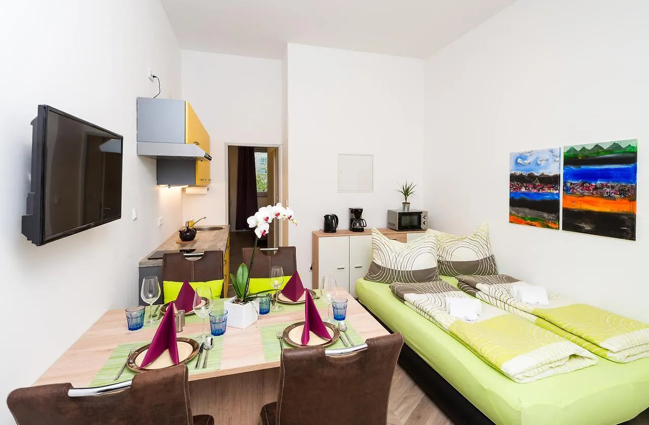 וינה Apartments Villa Luna 0*,