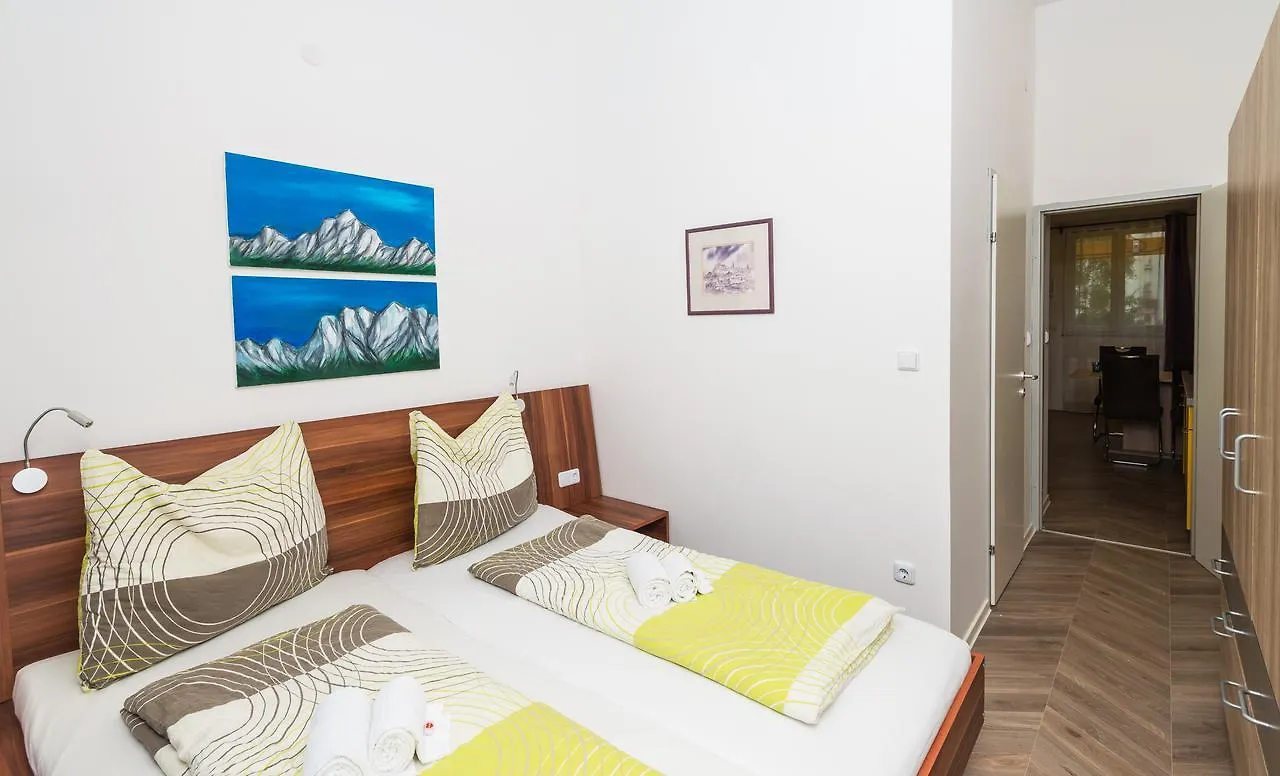 Apartments Villa Luna Wien 0*,  Österreich